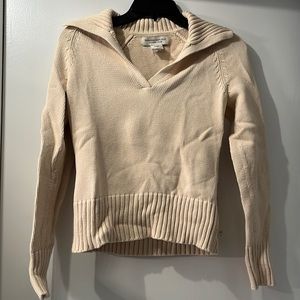Collared knit sweater like new
